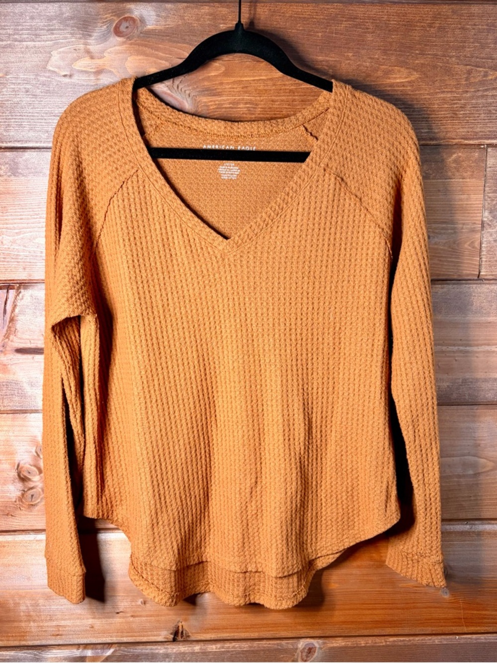 American Eagle Outfitters Waffle Knit V-Neck Long Sleeve Top Small/Medium